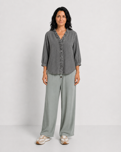 ELVIRA | BLUSA CON DETALLES DE VOLANTES