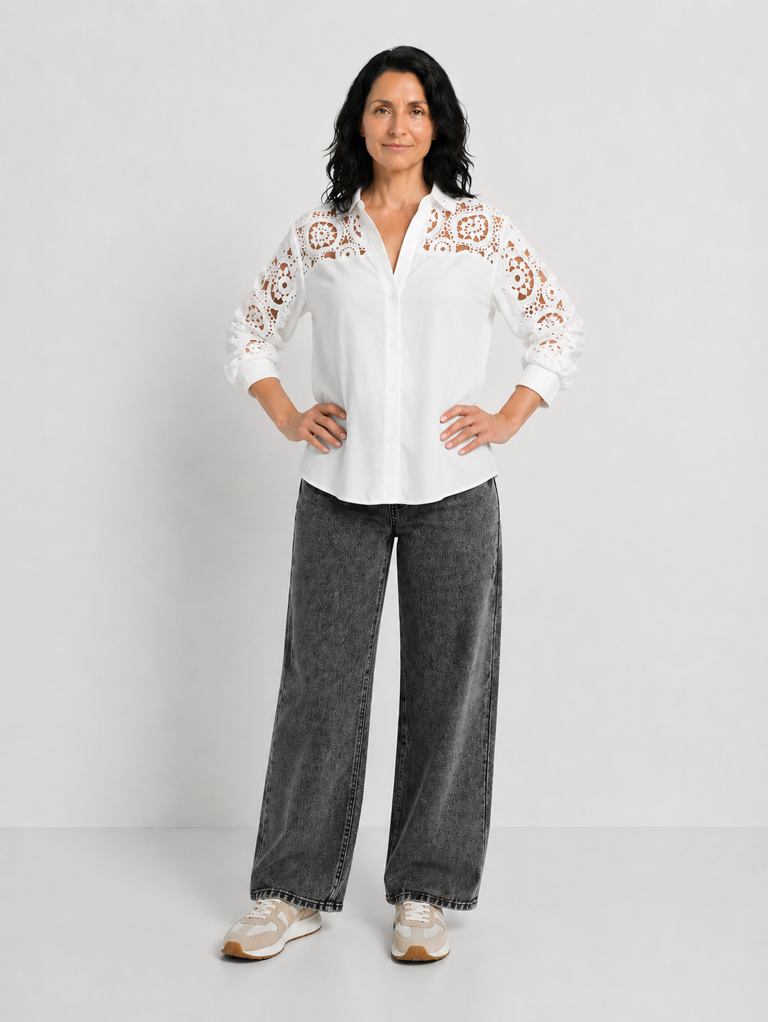 RAQUEL | BLUSA CON DETALLES DE ENCAJE