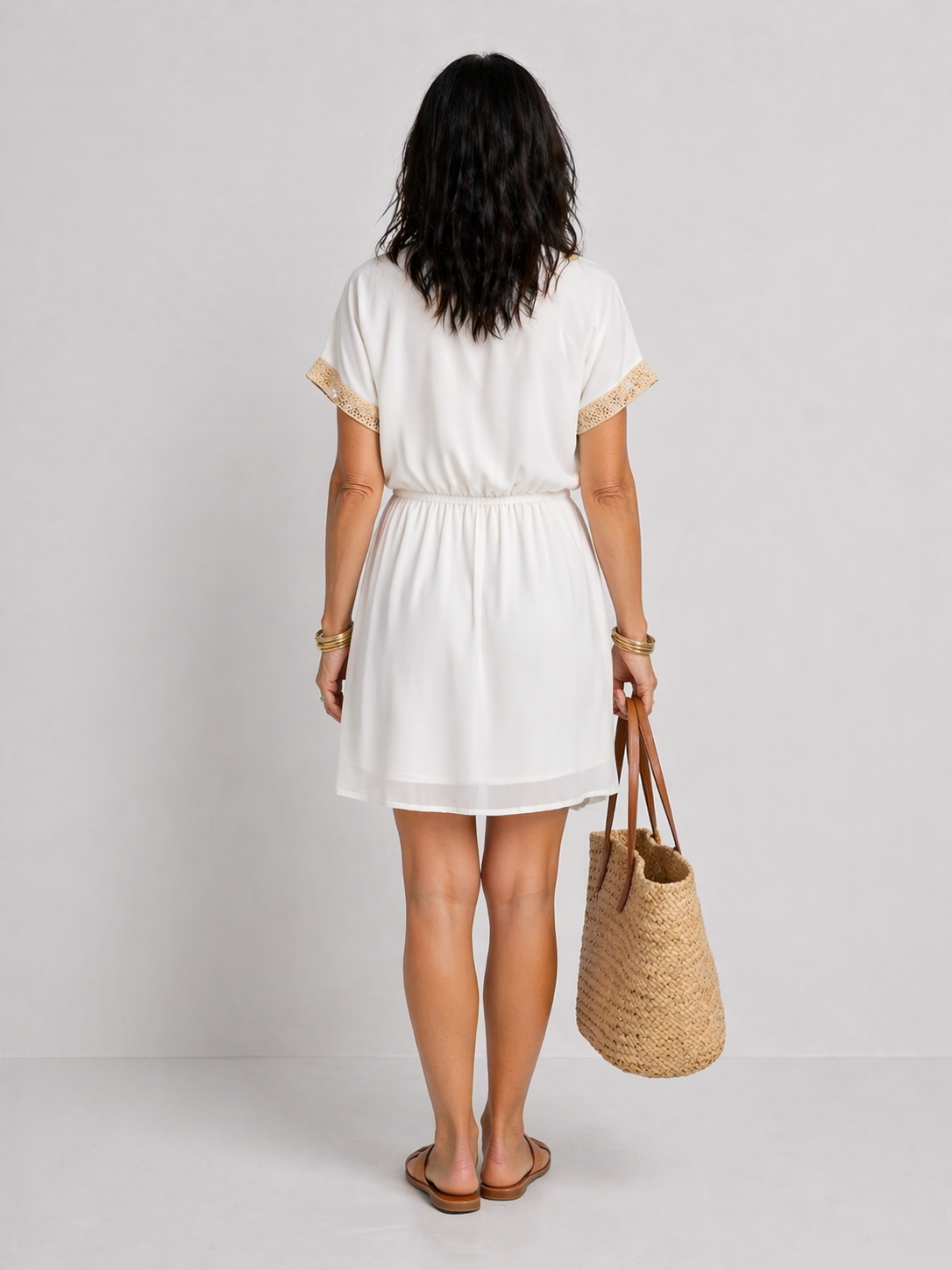 ROCÍO | VESTIDO CON MANGAS CORTAS DE CROCHÉ