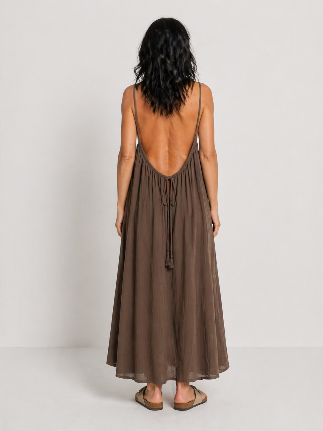 ALBA | VESTIDO MAXI DE LÍNEA FLUIDA