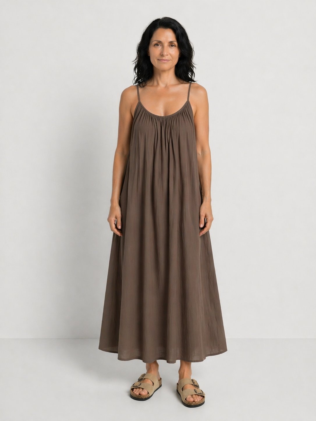 ALBA | VESTIDO MAXI DE LÍNEA FLUIDA