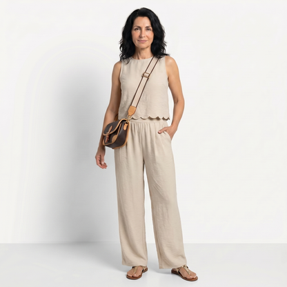 MARIBEL | CONJUNTO HOLGADO Y ELEGANTE CON DETALLE DE LAZO